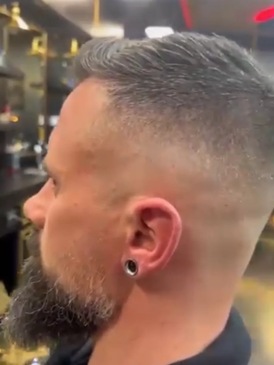 Nachher – sauberer Fade mit definierter Bartkontur